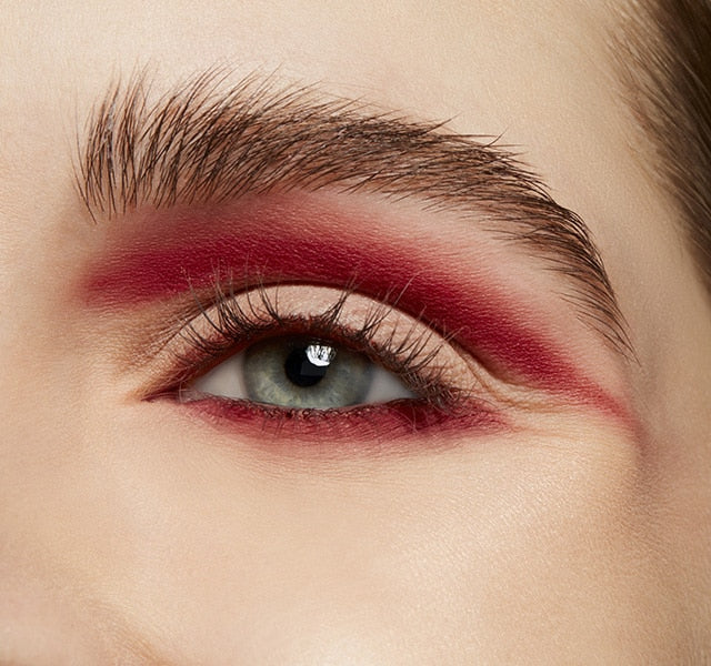 MAC COSMETICS - Powder Kiss Soft Matte Eyeshadow in Werk Werk Werk
