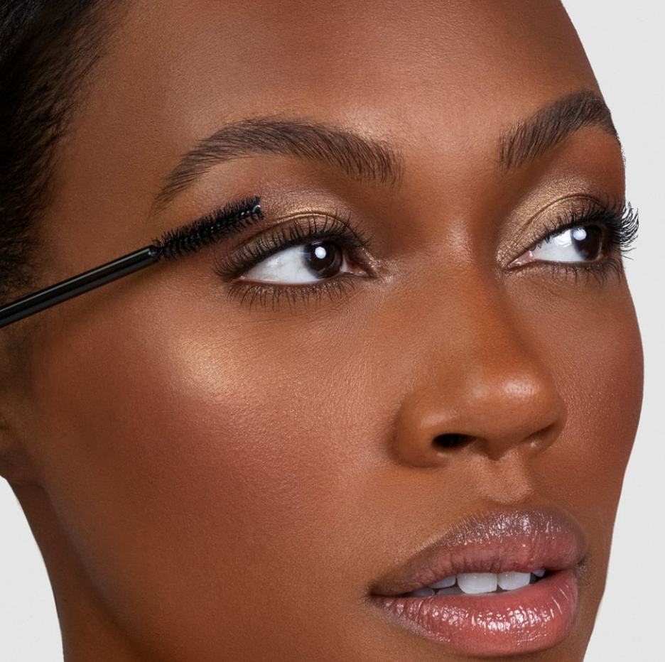 PUR Cosmetics - Fully Charged Mascara Powered by Magnetic Technology