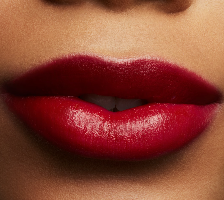 MAC COSMETICS - Love Me Lipstick